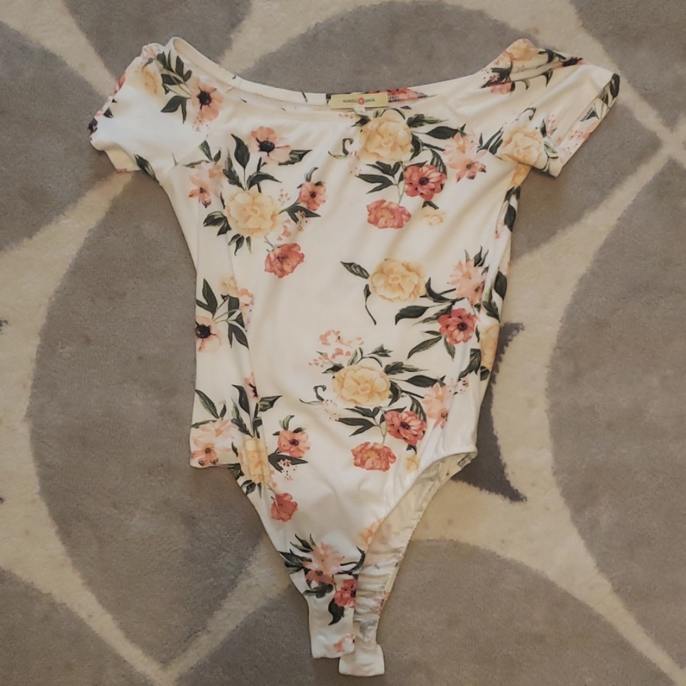 Floral bodysuit